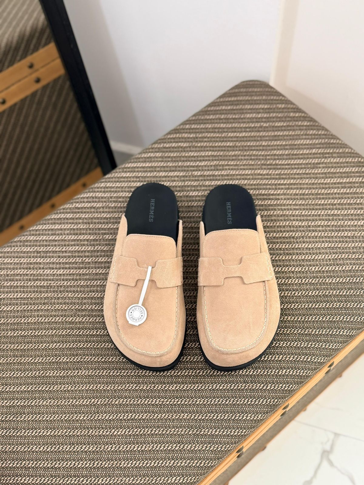 Hermes Mules Go