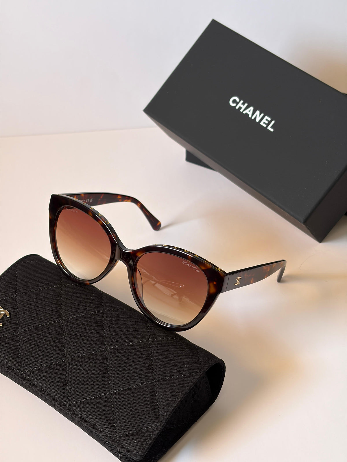 CHANEL Butterfly Sunglasse