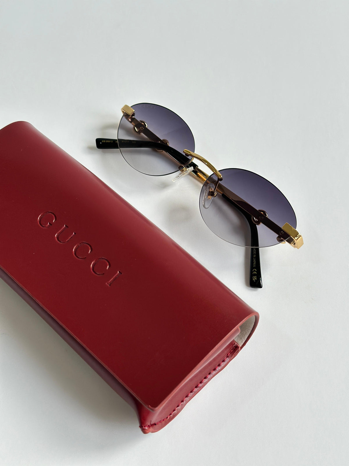 Gucci Oval Sunglasses