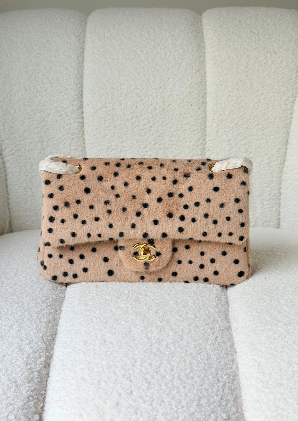 Chanel 26A Classic Flap Bag (20 Cm & 25 Cm