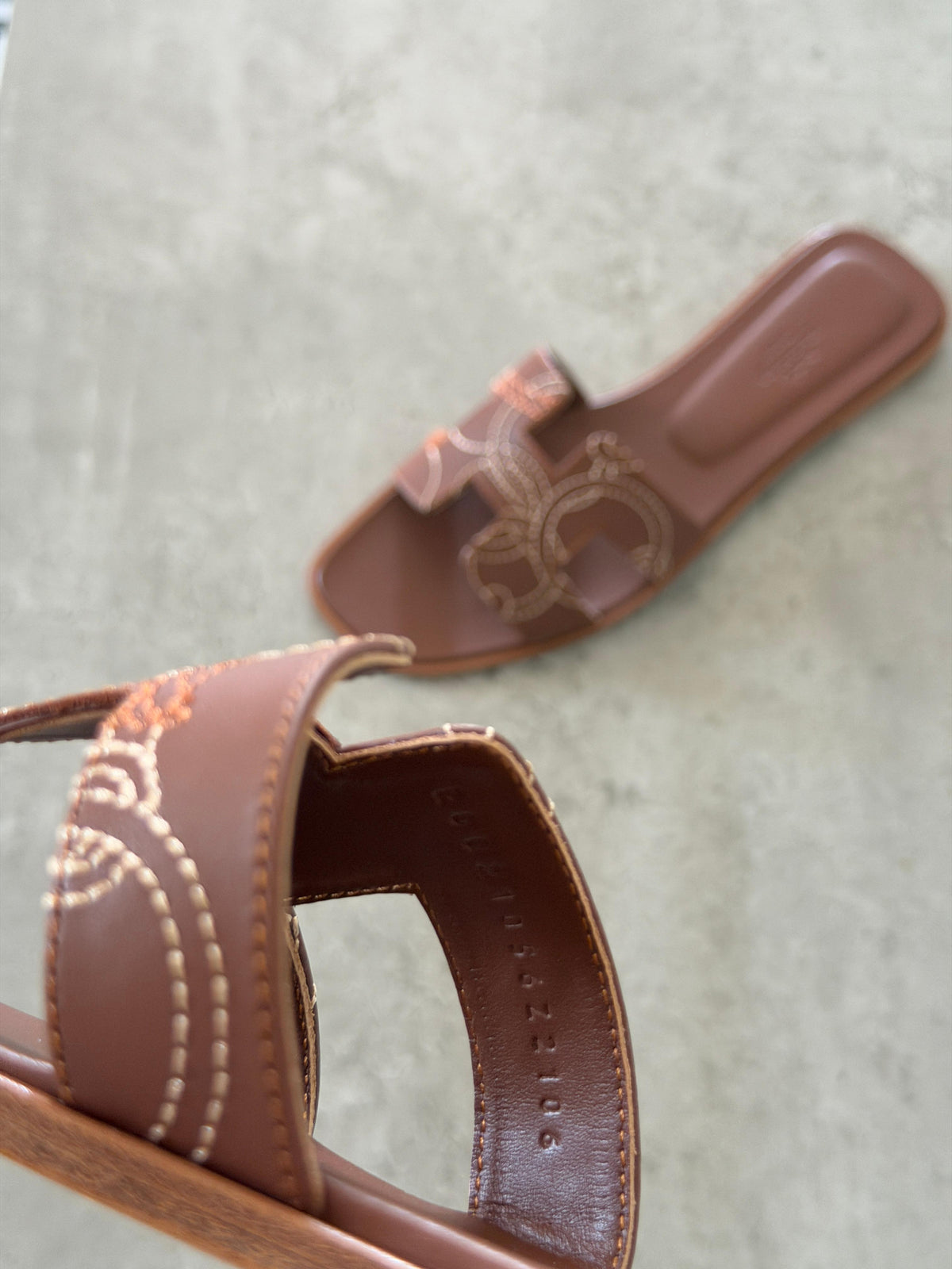 Hermes oran sandal